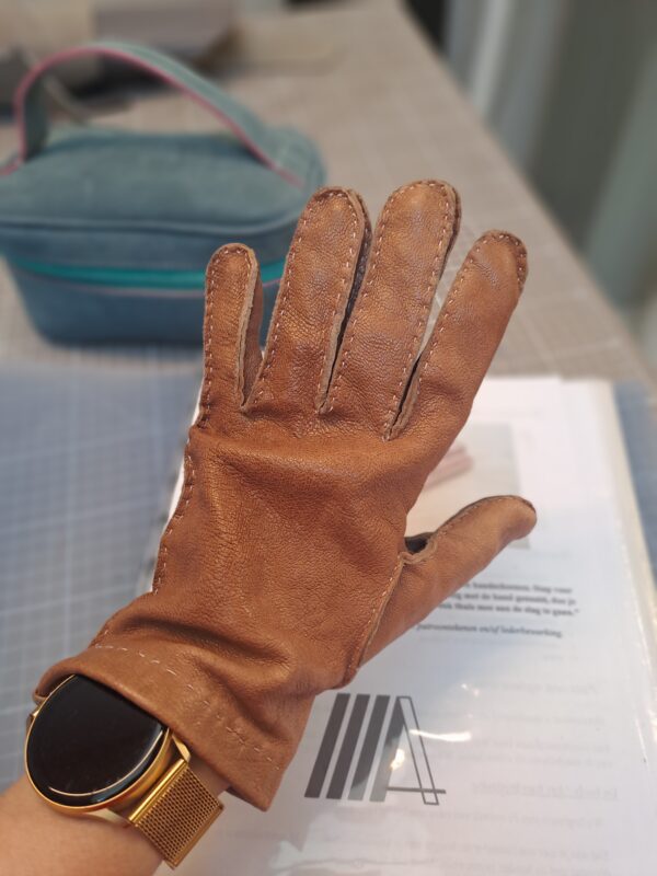 Workshop 'handschoenen maken'