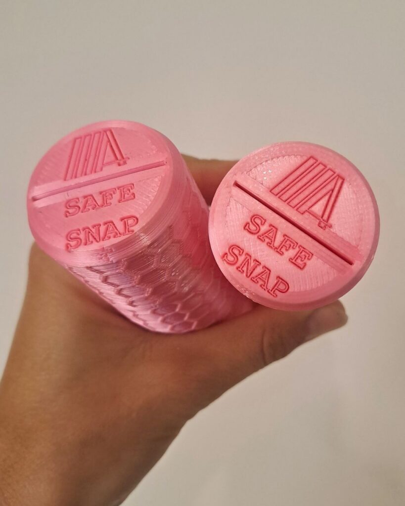 Safe snap roze