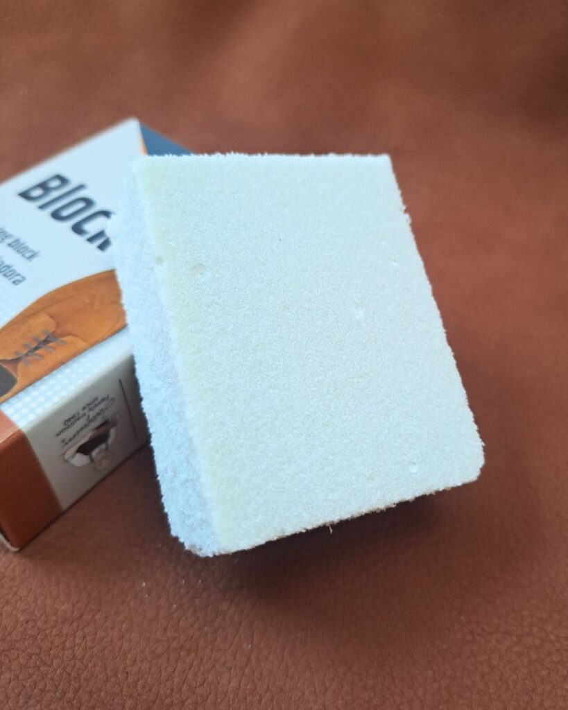 Nubuck cleaner - brokkelgom